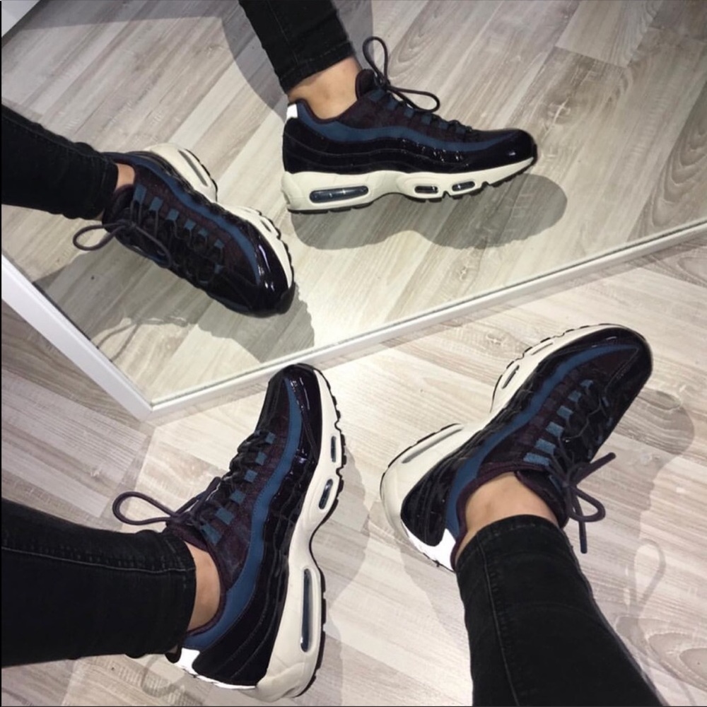 NWT Nike Air Max 95 Premium - Picture 9 of 9